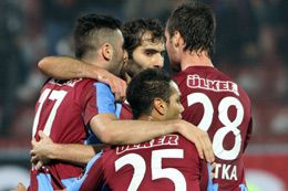Trabzonspor'da imzalar atıldı
