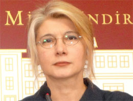 CHP Anayasa Mahkemesi'ne gidiyor CHP Anayasa Mahkemesi'ne gidiyor