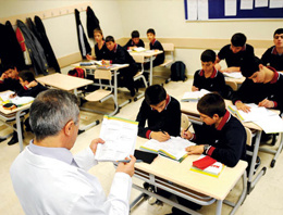 4+4+4'te kafalar da karıştı yaşlar da!