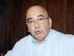 Ata Aksu'dan flaş karar Ata Aksu'dan flaş karar